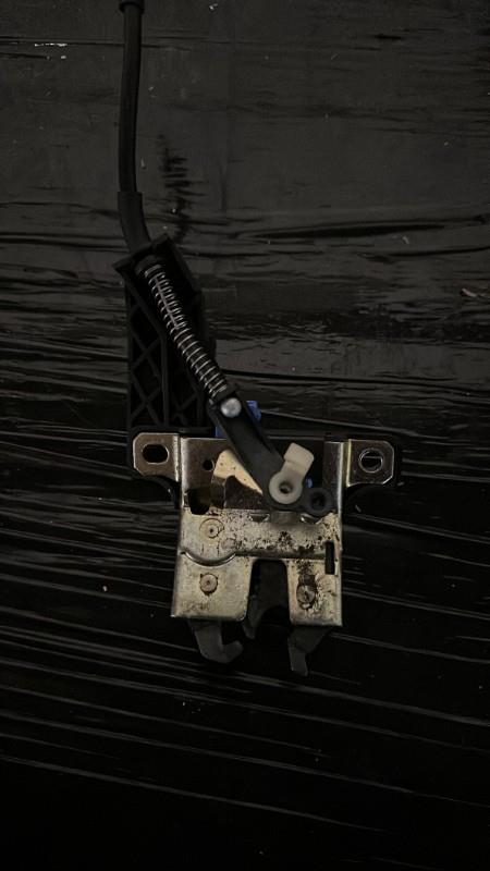 Serrure de coffre AUDI A4 2 PHASE 1 Diesel - 1