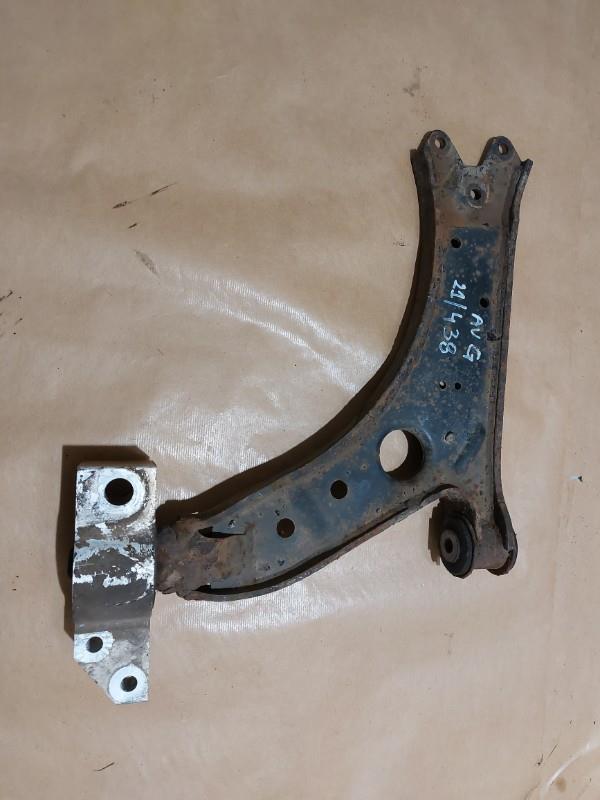 Triangle avant gauche VOLKSWAGEN GOLF 5  - 1