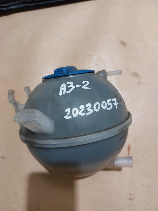 Vase d'expansion AUDI A3 2 PHASE 1 Diesel - 1