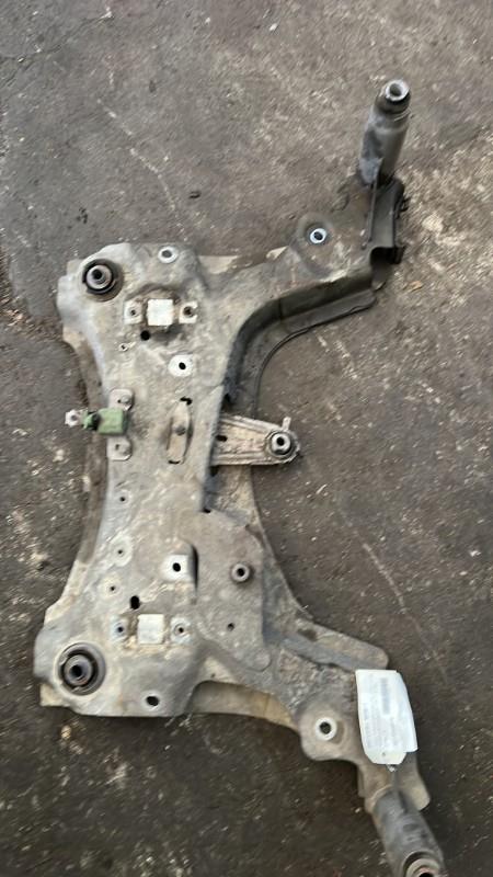 Berceau avant RENAULT MEGANE 3 PHASE 2 BREAK Diesel - 1