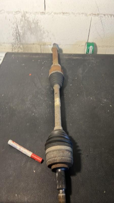 Cardan gauche (transmission) RENAULT MEGANE 3 PHASE 1 COUPE Diesel - 1