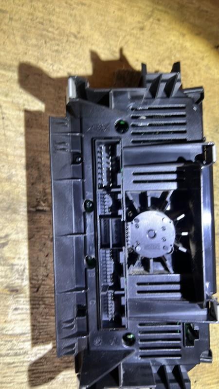 Commande chauffage AUDI A3 2 SPORTBACK PHASE 2 Diesel - 1