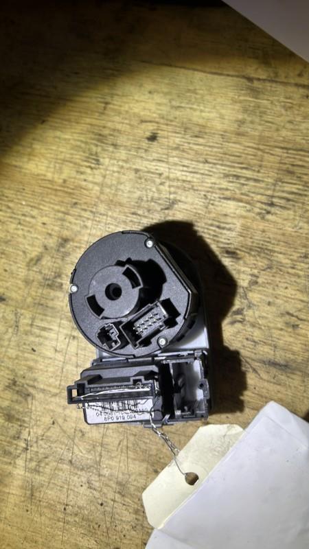 Commande de phare AUDI A3 2 SPORTBACK PHASE 2 Diesel - 1
