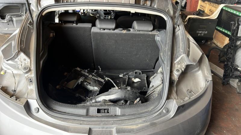 Joint de coffre RENAULT MEGANE 3 PHASE 1 COUPE Diesel - 1