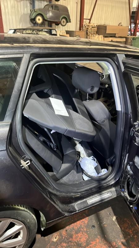 Joint de porte arriere droite AUDI A3 2 SPORTBACK PHASE 2 Diesel - 1
