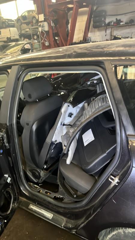 Joint de porte arriere gauche AUDI A3 2 SPORTBACK PHASE 2 Diesel - 1