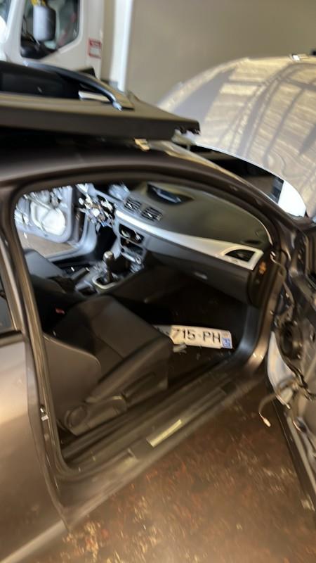 Joint de porte avant droite RENAULT MEGANE 3 PHASE 1 COUPE Diesel - 1
