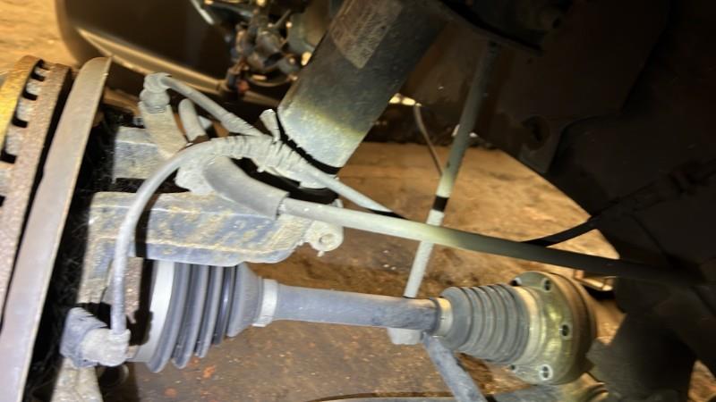 Moyeu avant gauche AUDI A3 2 SPORTBACK PHASE 2 Diesel - 1