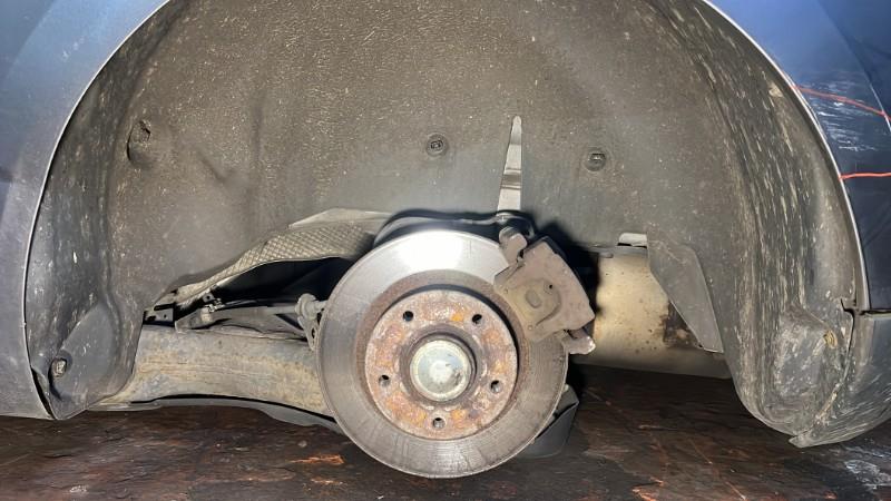 Pare boue arriere gauche RENAULT MEGANE 3 PHASE 1 COUPE Diesel - 1