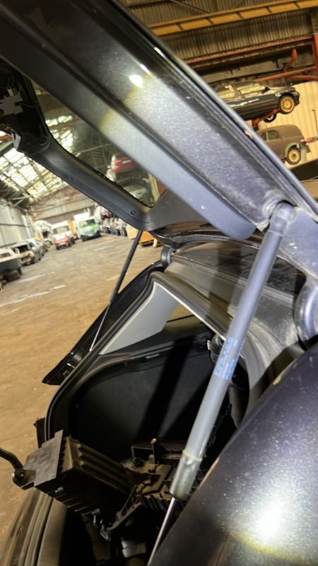 Verin de coffre AUDI A3 2 SPORTBACK PHASE 2 Diesel - 1