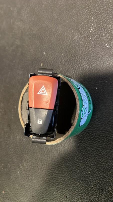 Bouton de warning RENAULT GRAND SCENIC 3 PHASE 1 Diesel - 1