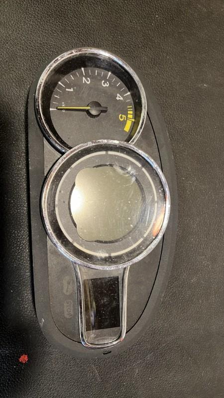 Compteur RENAULT MEGANE 3 PHASE 2 Diesel - 1
