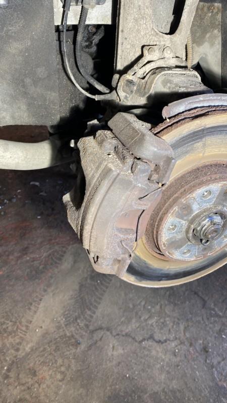 Etrier avant gauche (freinage) CITROEN C5 2 BREAK Diesel - 1