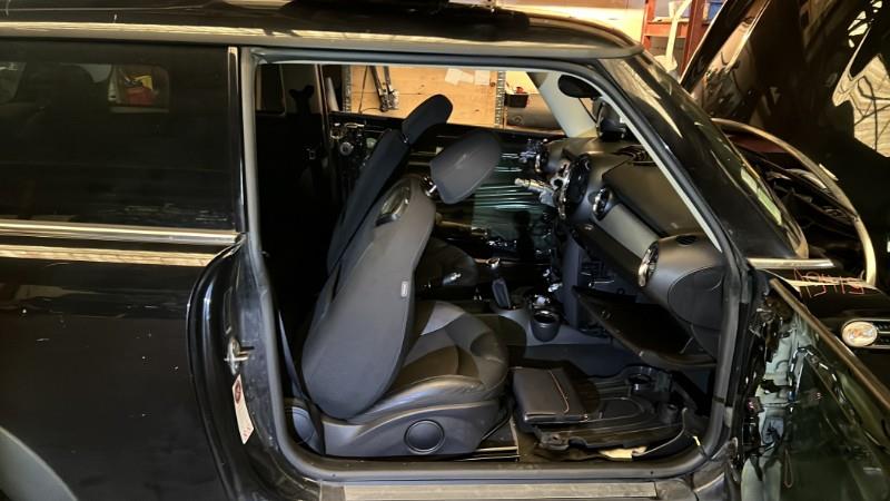 Joint de porte avant droite MINI MINI 2 R56 PHASE 2 Diesel - 1