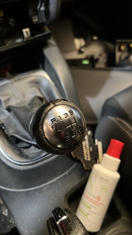 Levier de vitesses CITROEN C4 2 PHASE 1 Diesel - 1