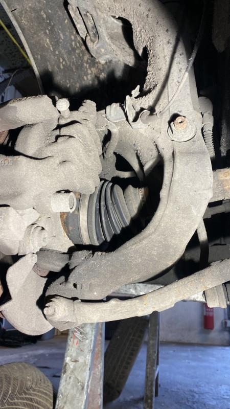 Moyeu avant droit CITROEN C5 2 BREAK Diesel - 1
