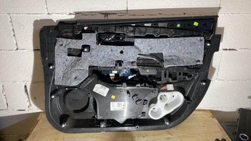 Panneau de porte avant gauche RENAULT TALISMAN Diesel - 1