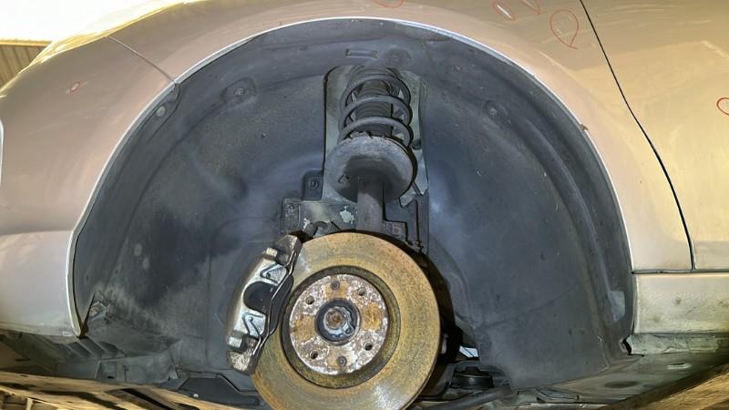 Pare boue avant gauche CITROEN C4 2 PHASE 1 Diesel - 1