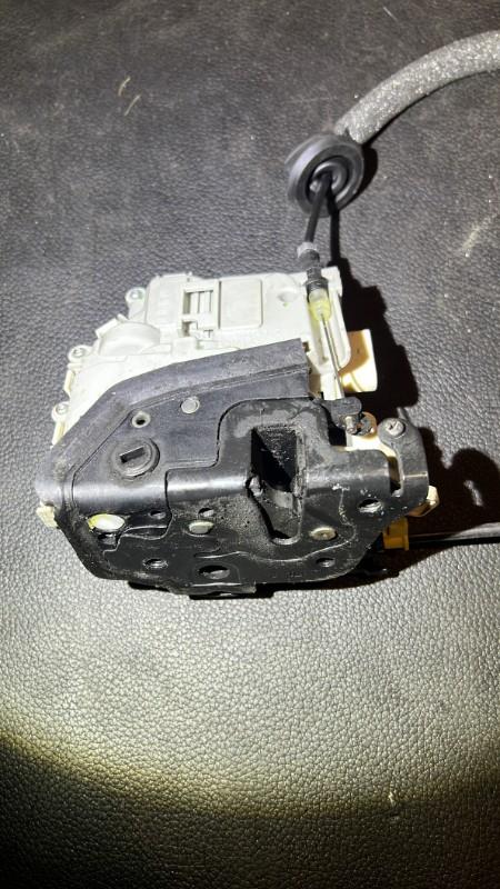 Serrure arriere gauche AUDI A1 1 SPORTBACK PHASE 1 Essence - 1