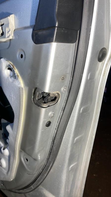 Serrure avant droit CITROEN C5 2 BREAK Diesel - 1