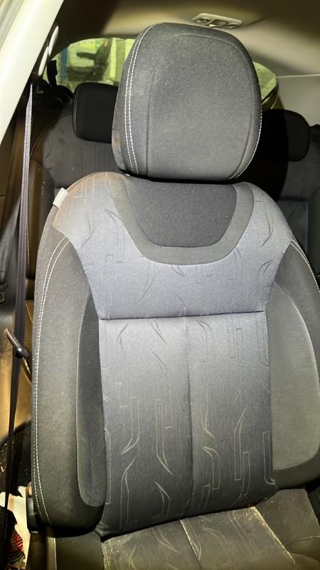 Siege avant droit CITROEN C4 2 PHASE 1 Diesel - 1