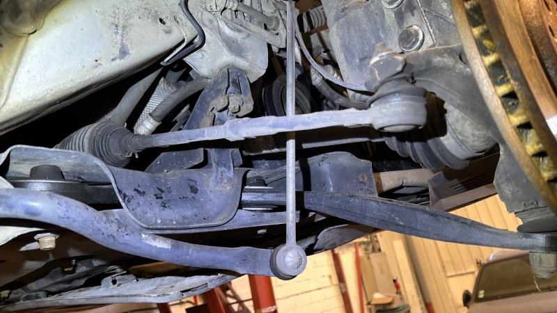 Triangle avant droit CITROEN C4 2 PHASE 1 Diesel - 1