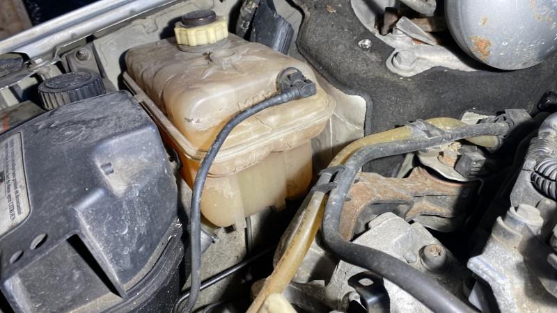 Vase d'expansion CITROEN C5 2 BREAK Diesel - 1