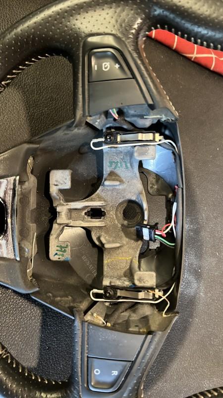 Volant RENAULT MEGANE 3 PHASE 2 Diesel - 1