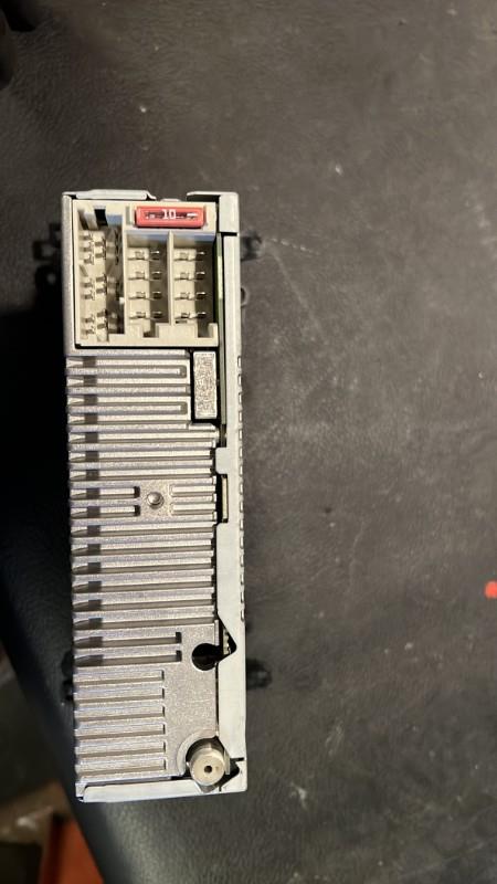 Autoradio MERCEDES CLASSE B 245 PHASE 1 Diesel - 1