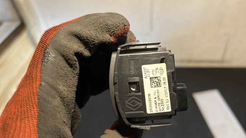 Commande de phare RENAULT CLIO 4 PHASE 2 Diesel - 1