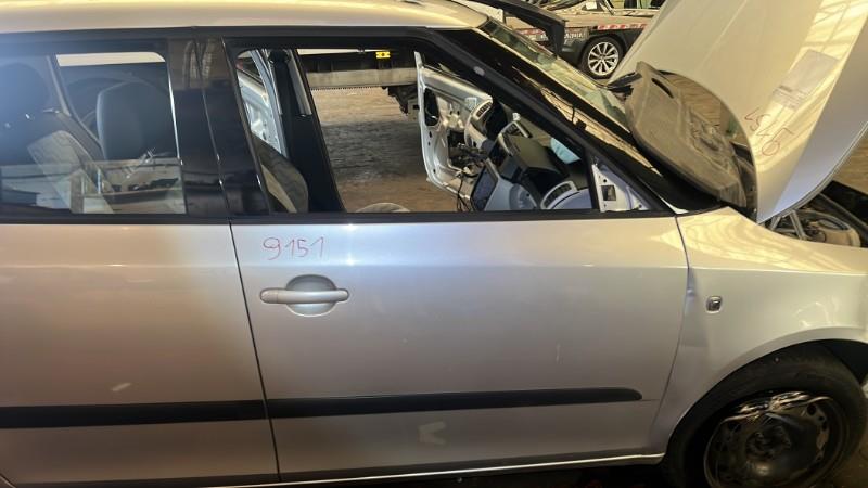 Porte avant droit SKODA FABIA 2 PHASE 1 Diesel - 1