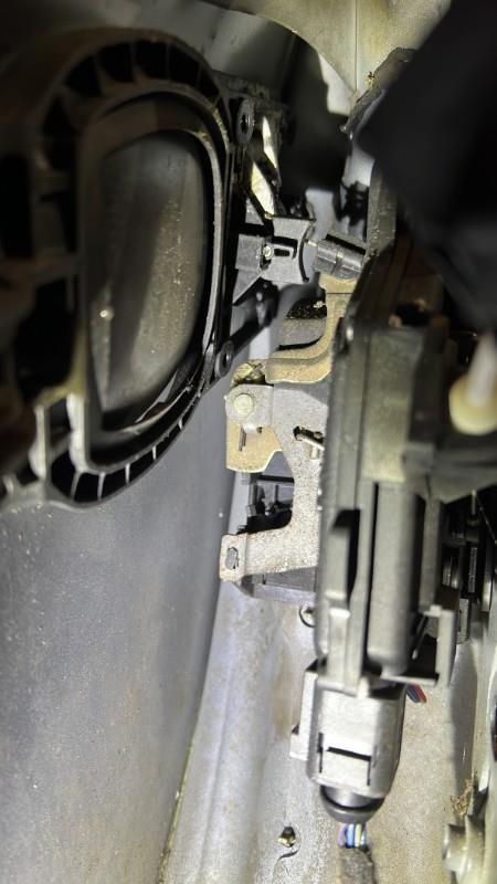 Serrure arriere droit AUDI A2 Essence - 1