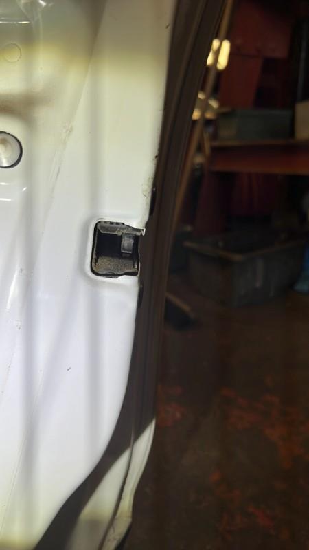 Serrure avant droit RENAULT CLIO 4 PHASE 2 Diesel - 1