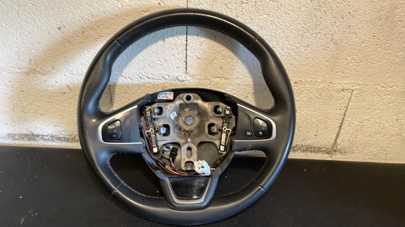 Volant RENAULT CLIO 4 PHASE 2 Diesel - 1
