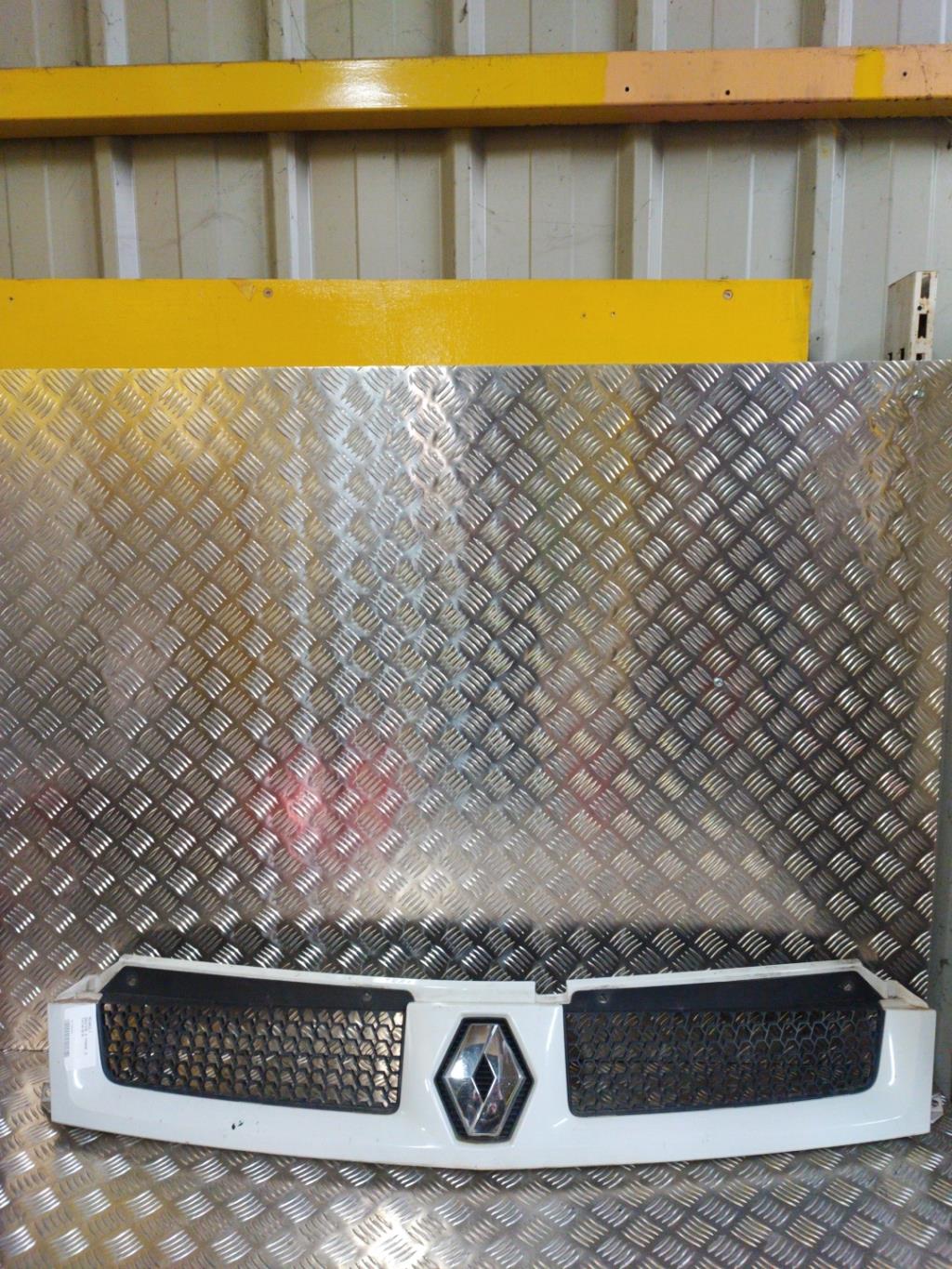 Calandre RENAULT MASTER 2 PHASE 2  - 1