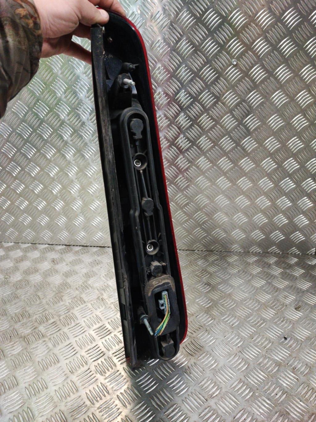 Feu arriere principal gauche (feux) FORD C-MAX 1 PHASE 2 Diesel - 1