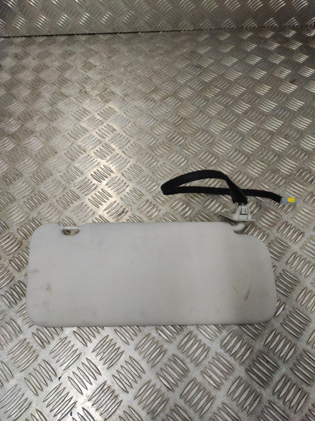 Pare soleil gauche CITROEN C5 2 Diesel - 1