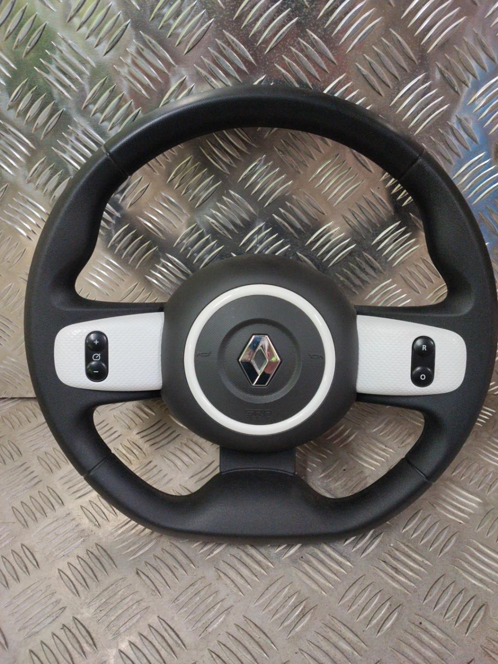Volant RENAULT TWINGO 3 PHASE 1 Essence - 1