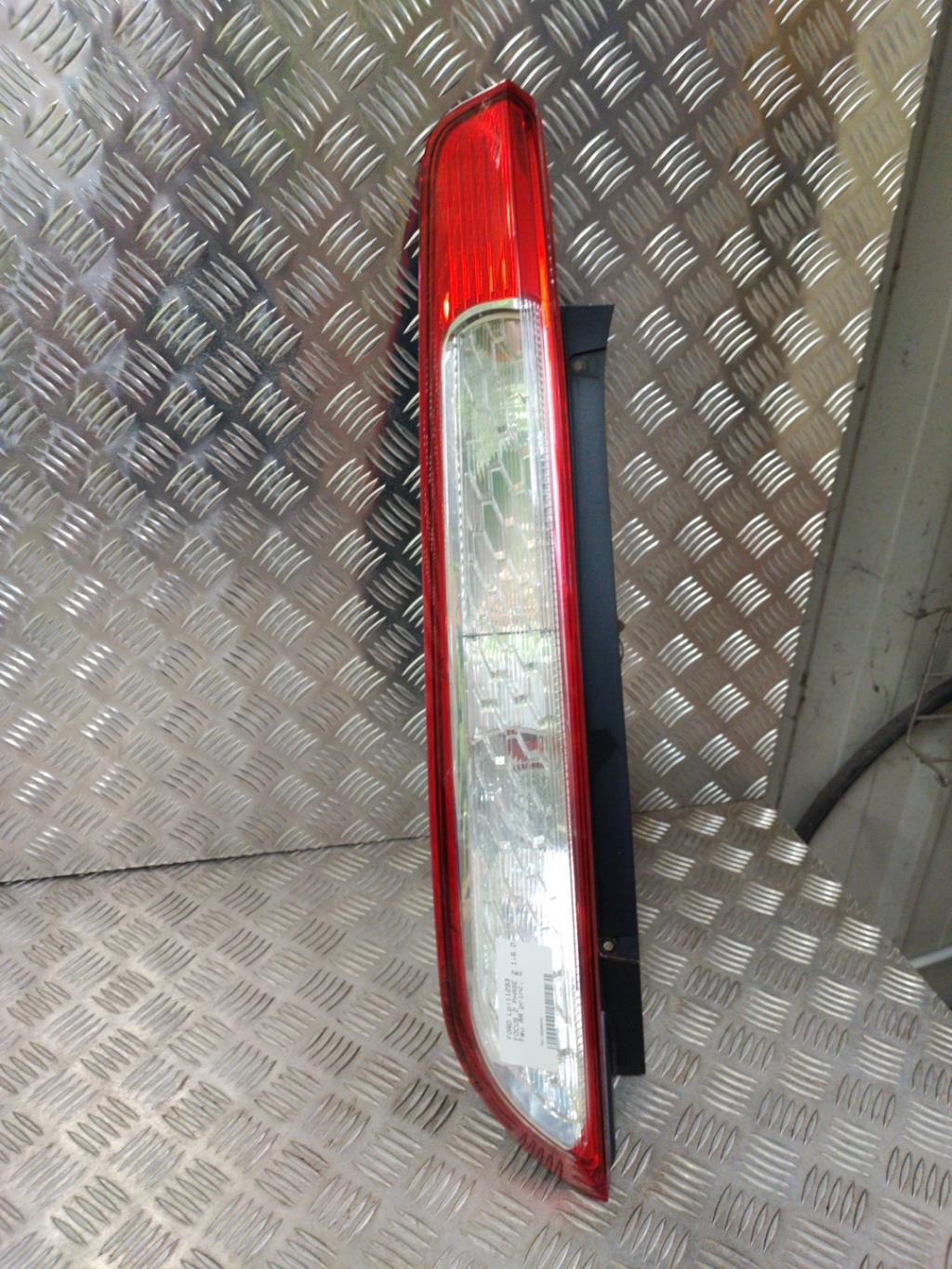 Feu arriere principal gauche (feux) FORD FOCUS 2 PHASE 2 Diesel - 1