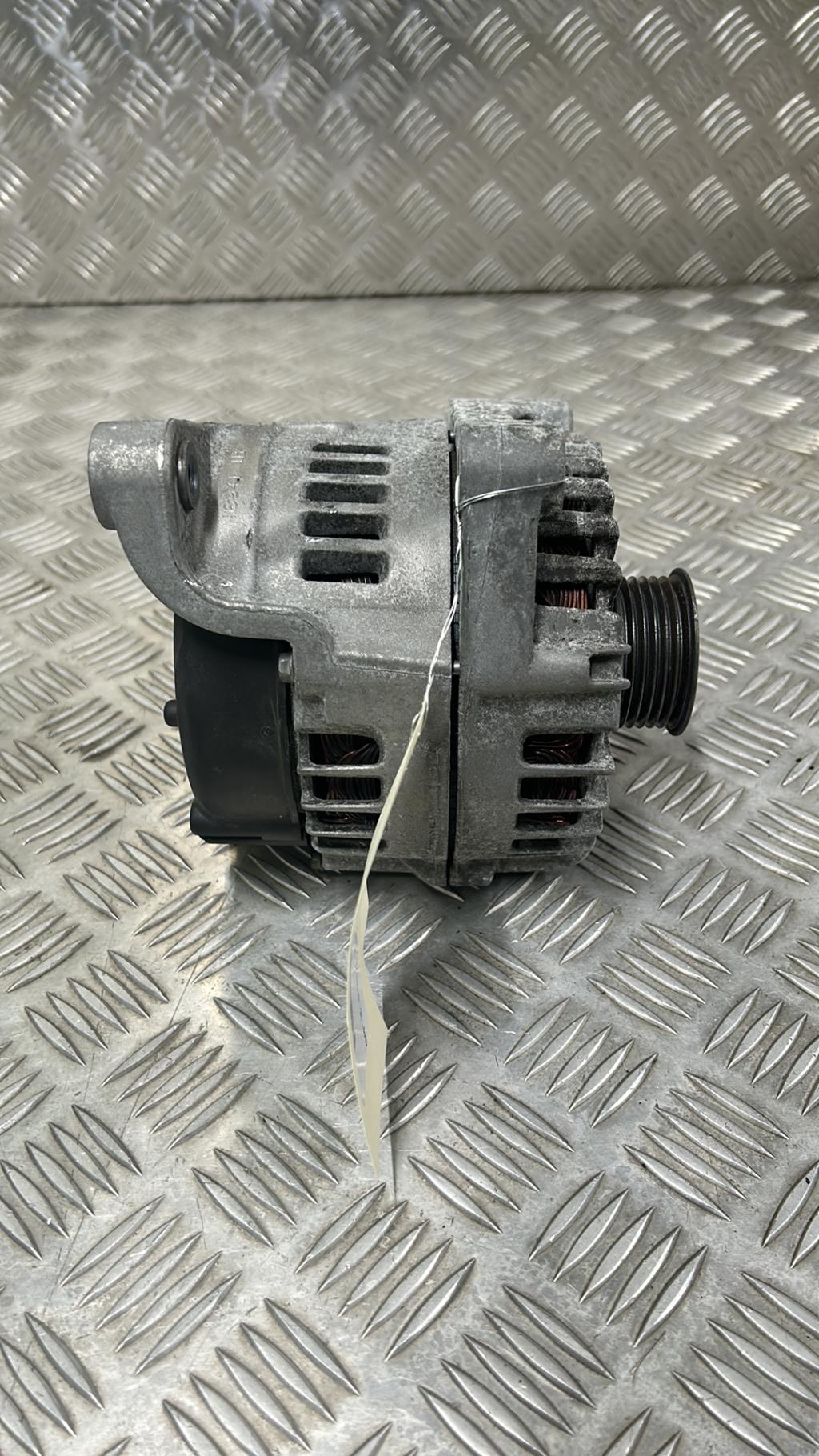 Alternateur BMW SERIE 1 E81 Diesel - 1