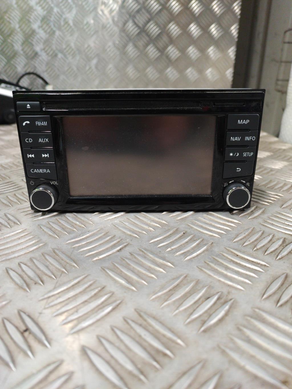 Ecran GPS NISSAN NOTE 2 Essence - 1