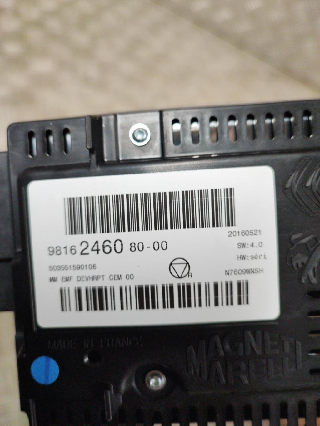 Ecran GPS CITROEN C5 2 BREAK Diesel - 1