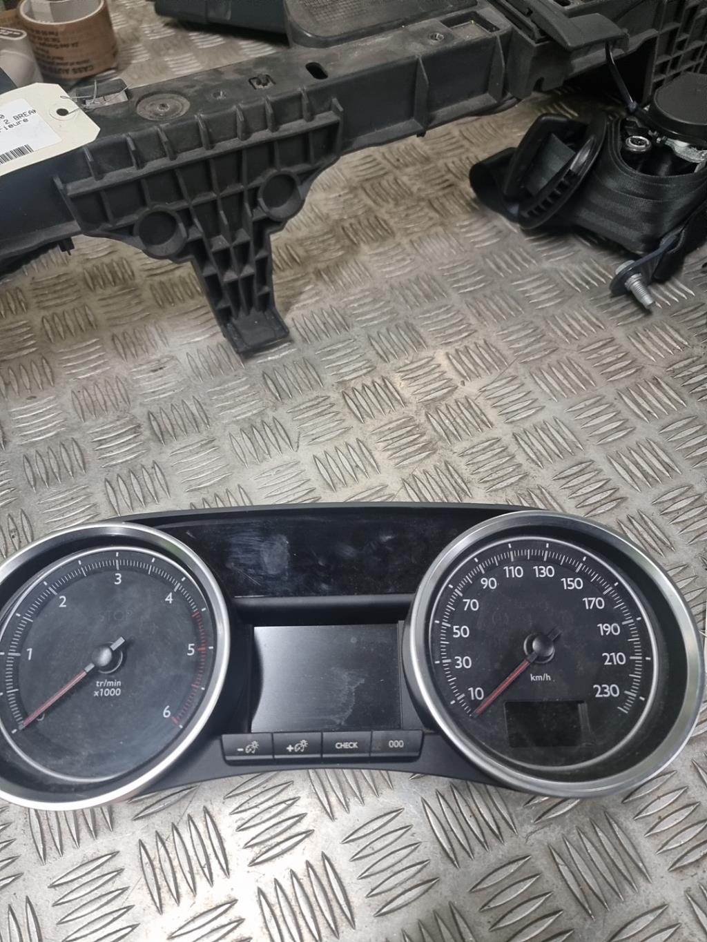 Compteur PEUGEOT 508 1 SW PHASE 2 BREAK Diesel - 1