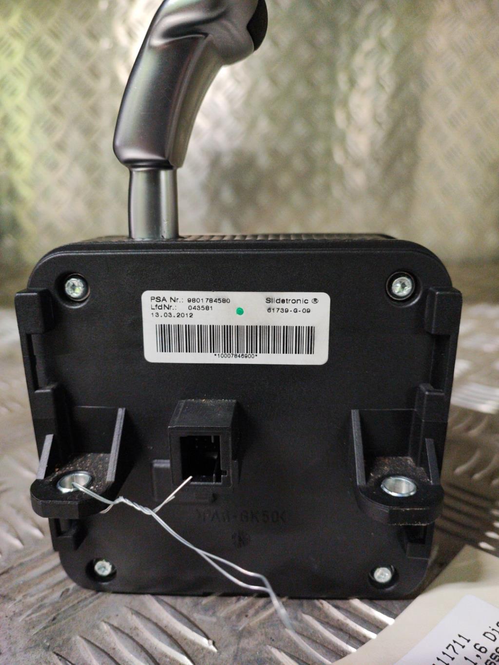 Levier de vitesses CITROEN C4 2 PHASE 1 Diesel - 1