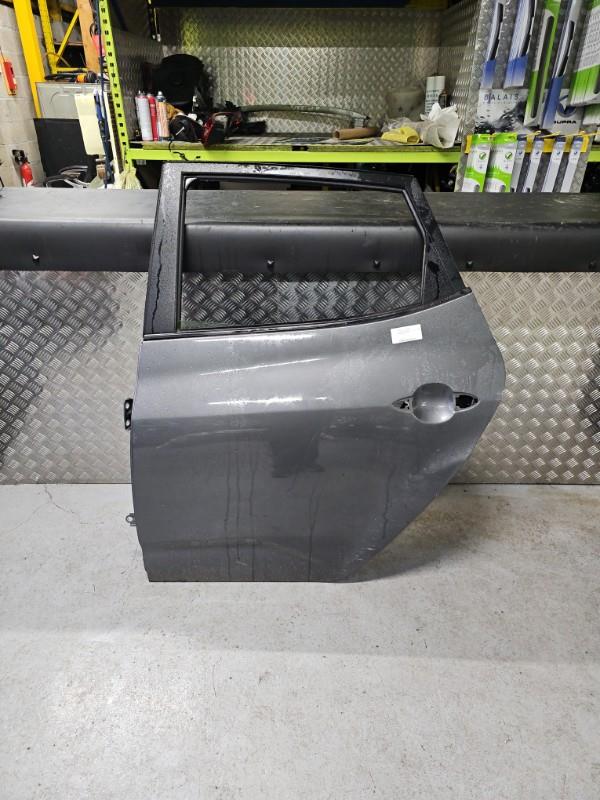Porte arriere gauche KIA VENGA PHASE 1 Diesel - 1