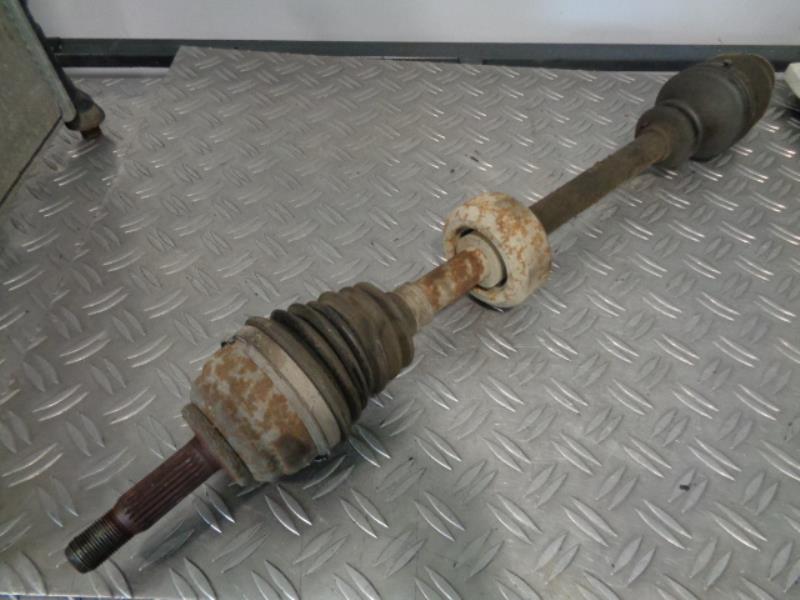 Cardan droit (transmission) RENAULT CLIO 2 PHASE 1 Essence - 1