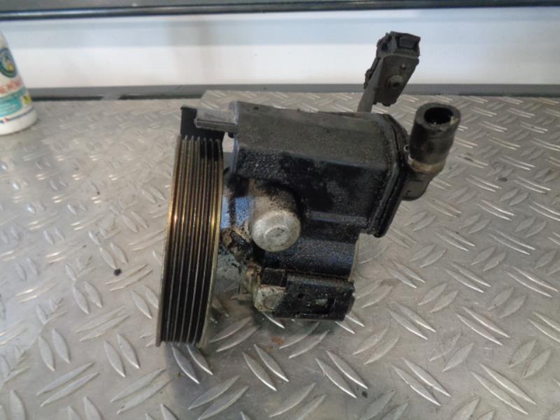 Pompe de direction PEUGEOT 206 PHASE 1 Diesel - 1