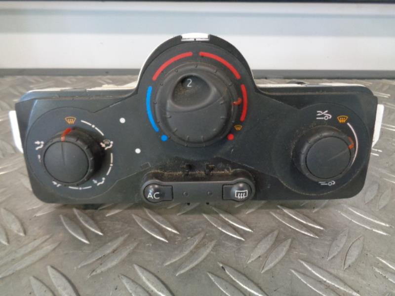 Commande chauffage RENAULT CLIO 3 PHASE 2 BREAK Diesel - 1