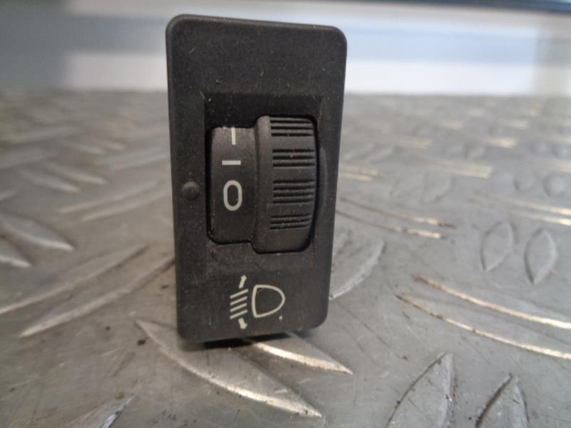 Bouton/Interrupteur CITROEN XSARA PHASE 2 Essence - 1
