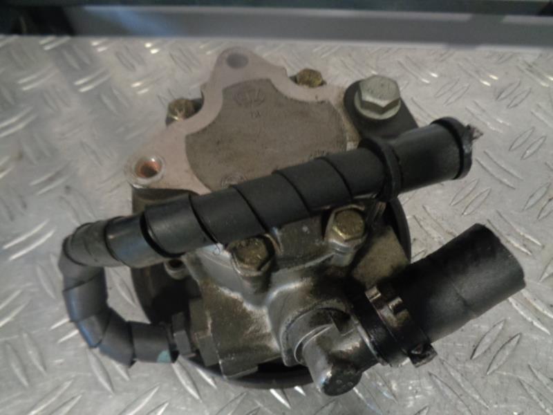 Pompe de direction PEUGEOT 406 PHASE 2 Essence - 1